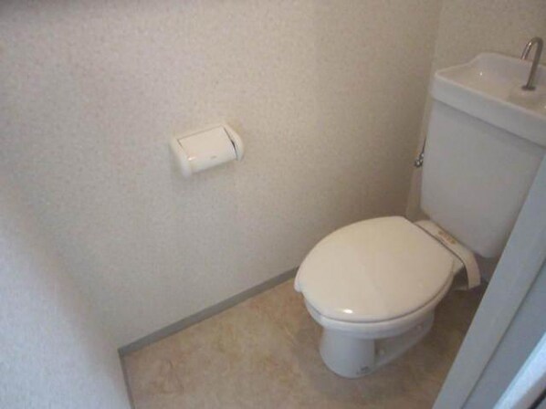 メゾンドベールの物件内観写真